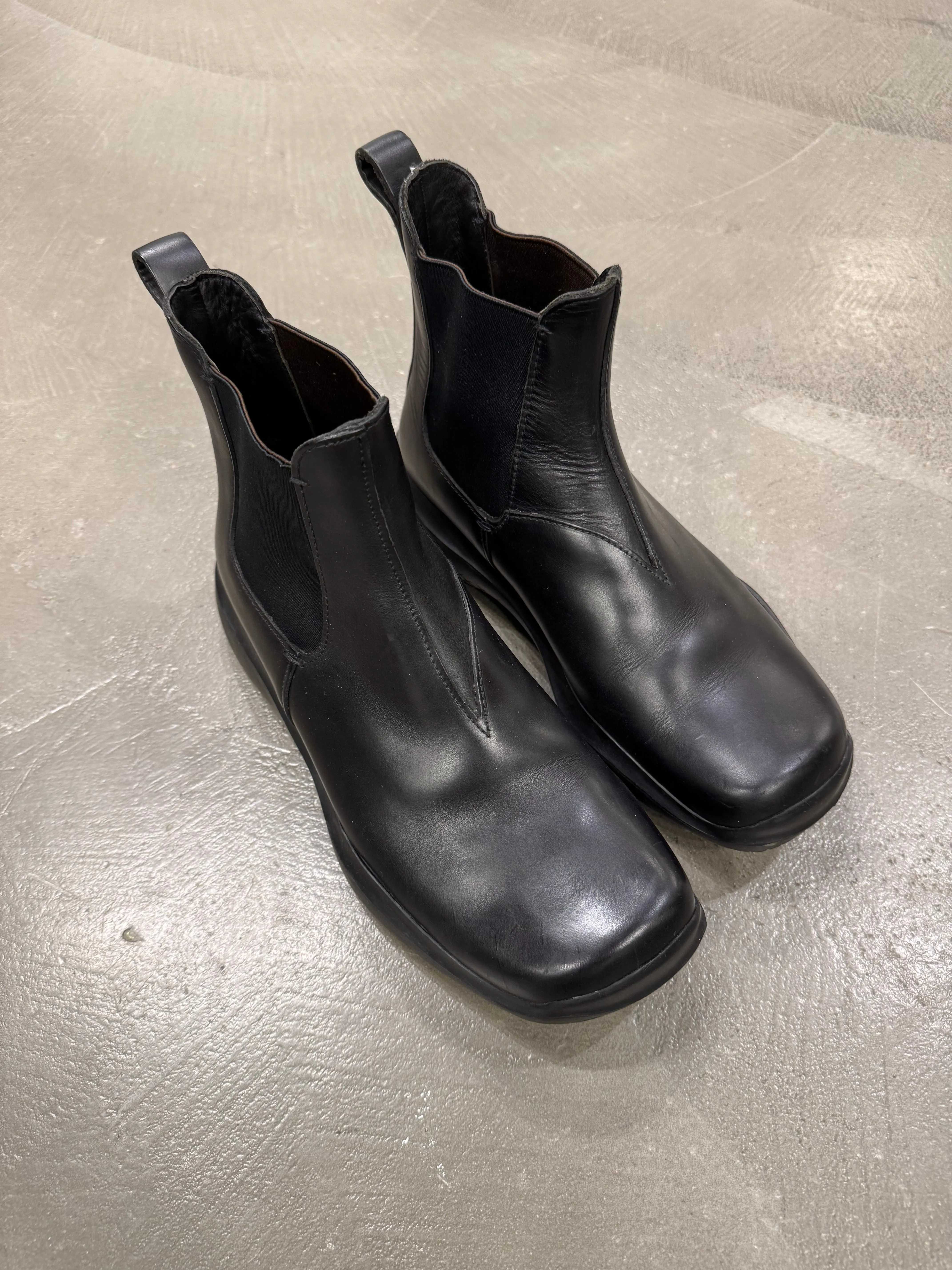 1999 Prada vibram leather boots