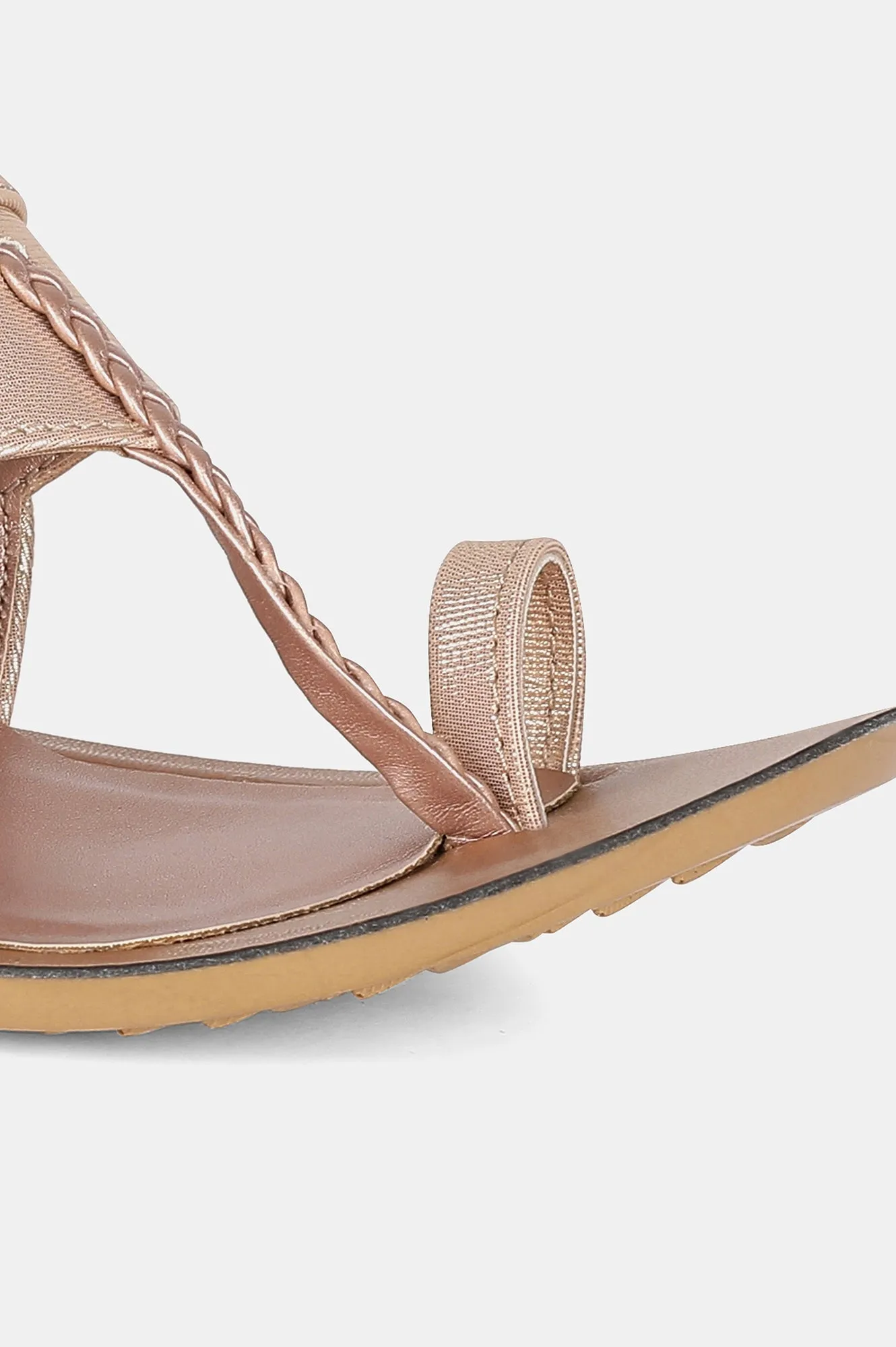 Aurelia Almond Toe Textured Flat-ZDarlene