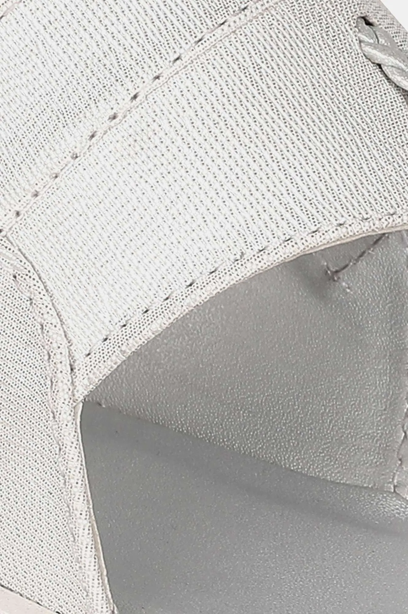 Aurelia Almond Toe Textured Flat-ZDarlene