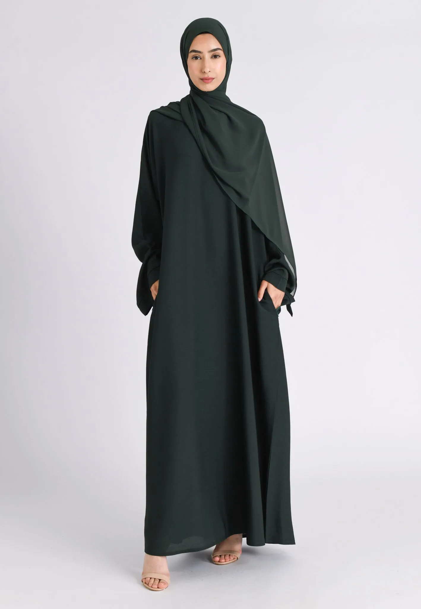 Bottle Green Textured Abaya With Zip Pockets (Premium)
