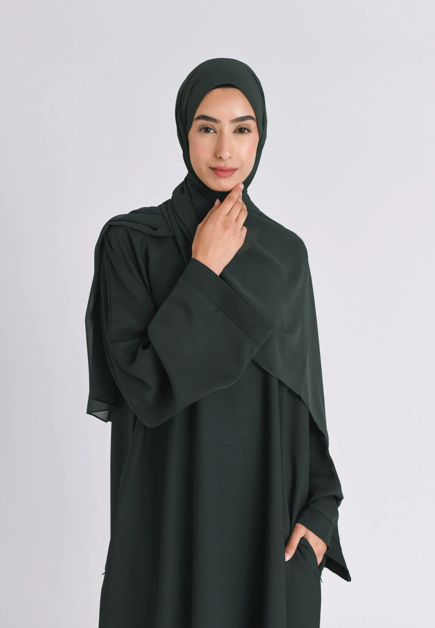 Bottle Green Textured Abaya With Zip Pockets (Premium)