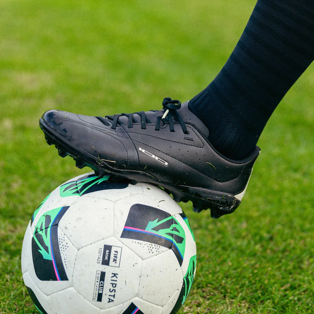 CHAUSSURES DE FOOTBALL 100 MG NOIR