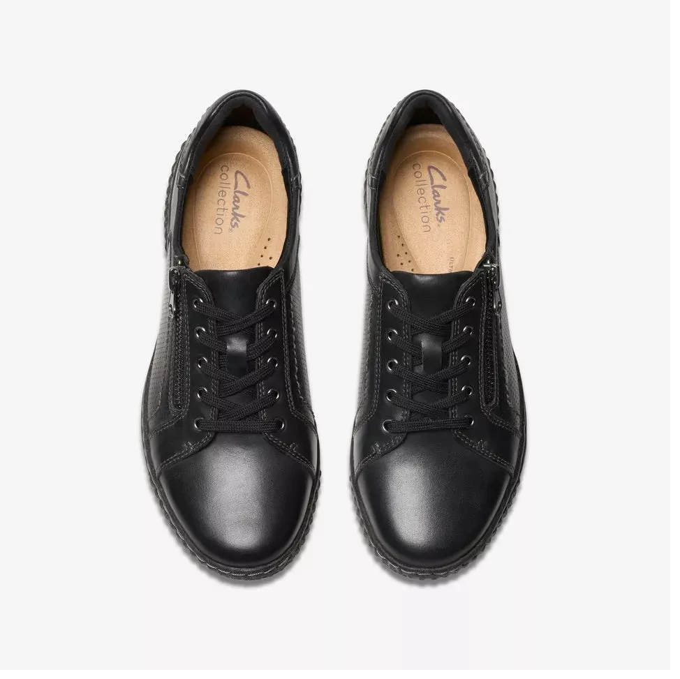 Clarks Women's Caroline Janna Black Leather 26179518