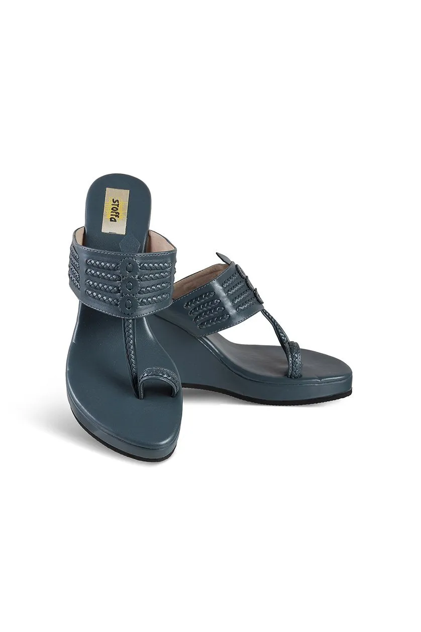 Classic High K Wedge Black