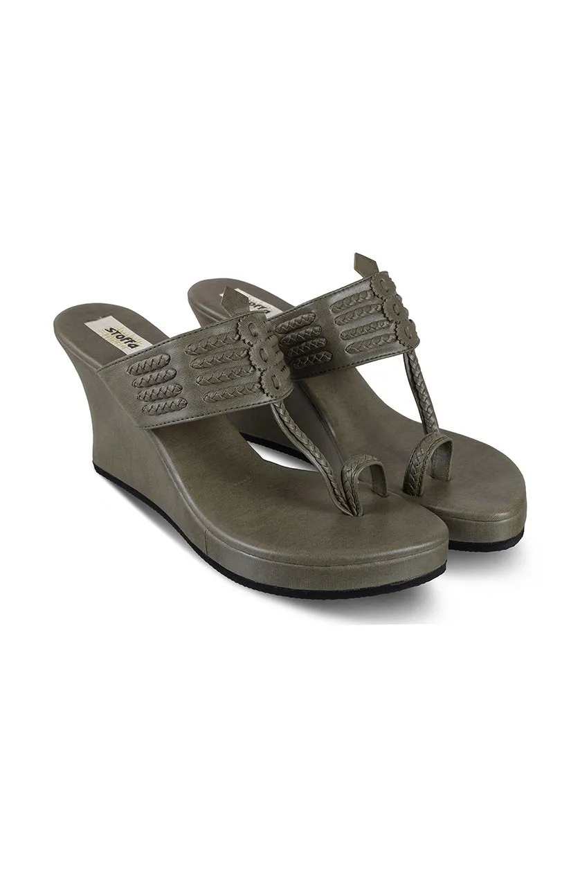 Classic High K Wedge Black