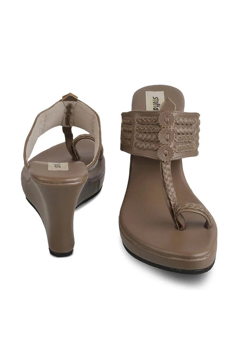 Classic High K Wedge Black