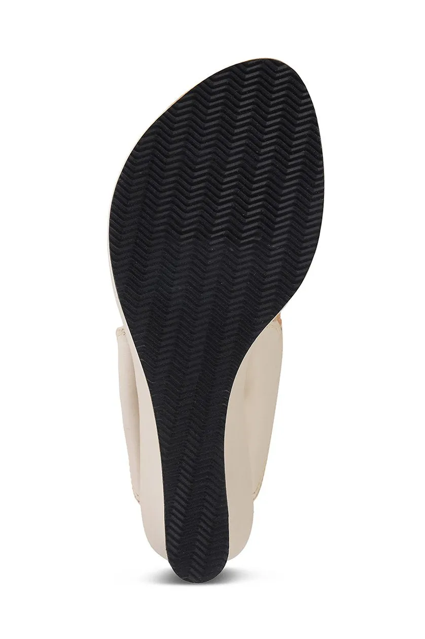 Classic High K Wedge Champagne