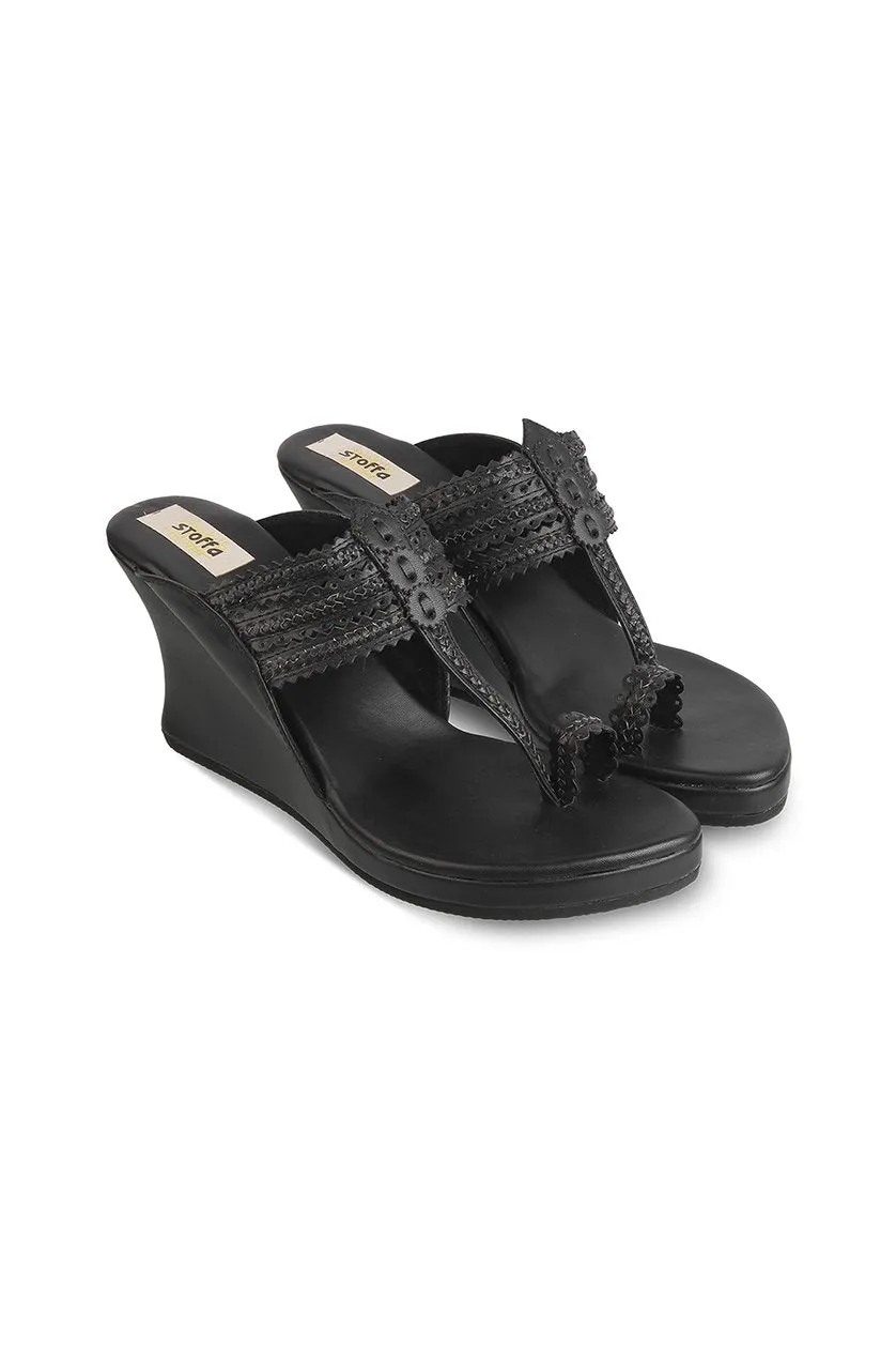 Classic High K Wedge Champagne