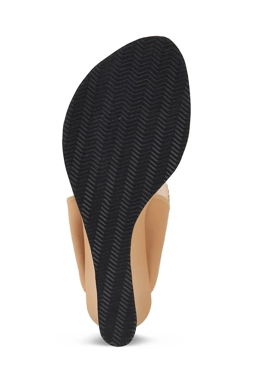 Classic High K Wedge Champagne