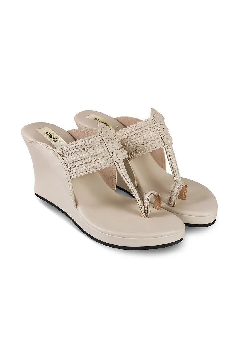 Classic High K Wedge Champagne
