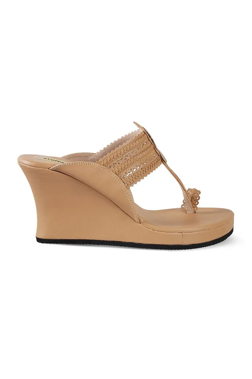 Classic High K Wedge Champagne