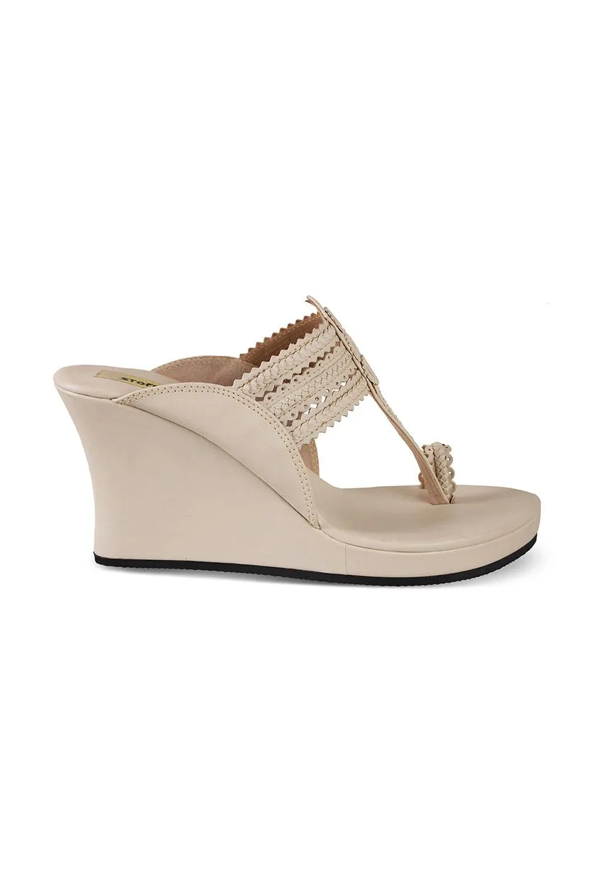 Classic High K Wedge Champagne