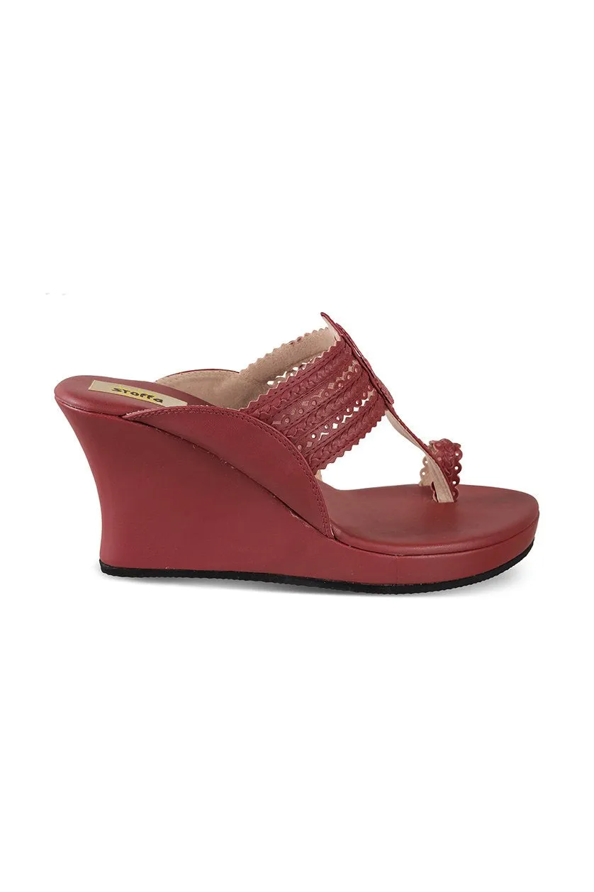 Classic High K Wedge Champagne