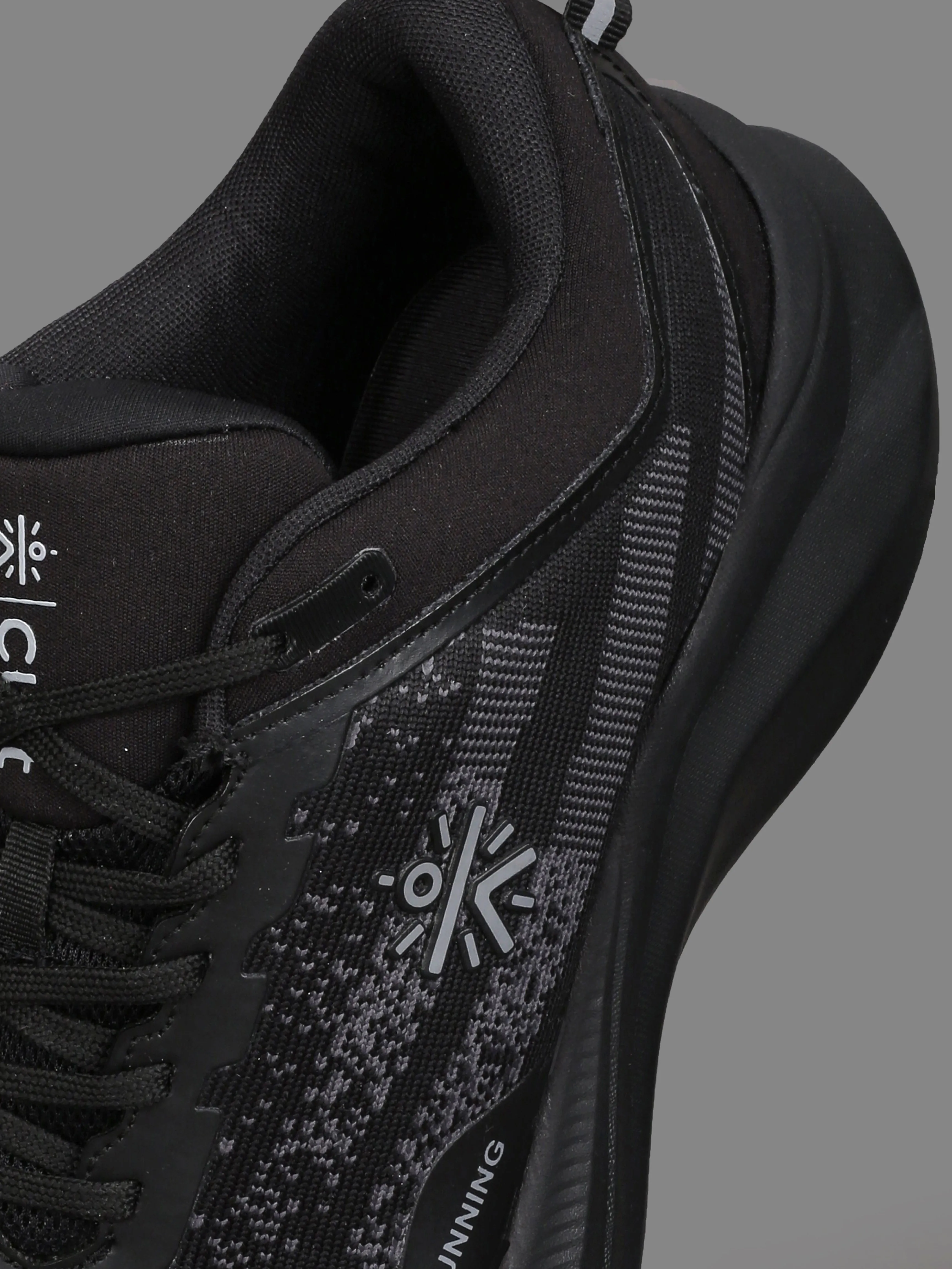 cult Men's Blaze Running Shoes - Black