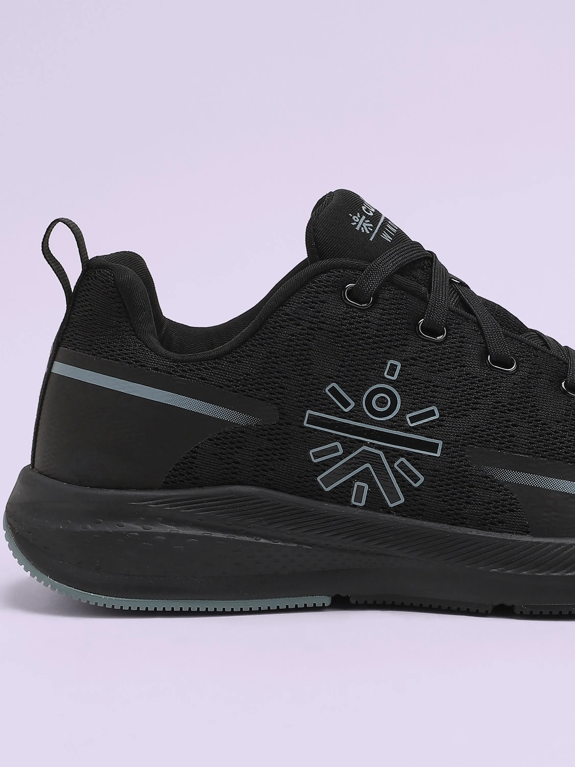 cult Windblazer Men Running Shoes - Black