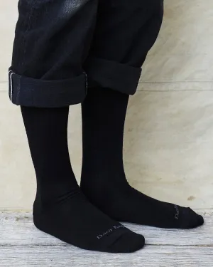 Darn Tough 1480 Black Merino Wool Lifestyle Mid-Calf Lightweight Socks