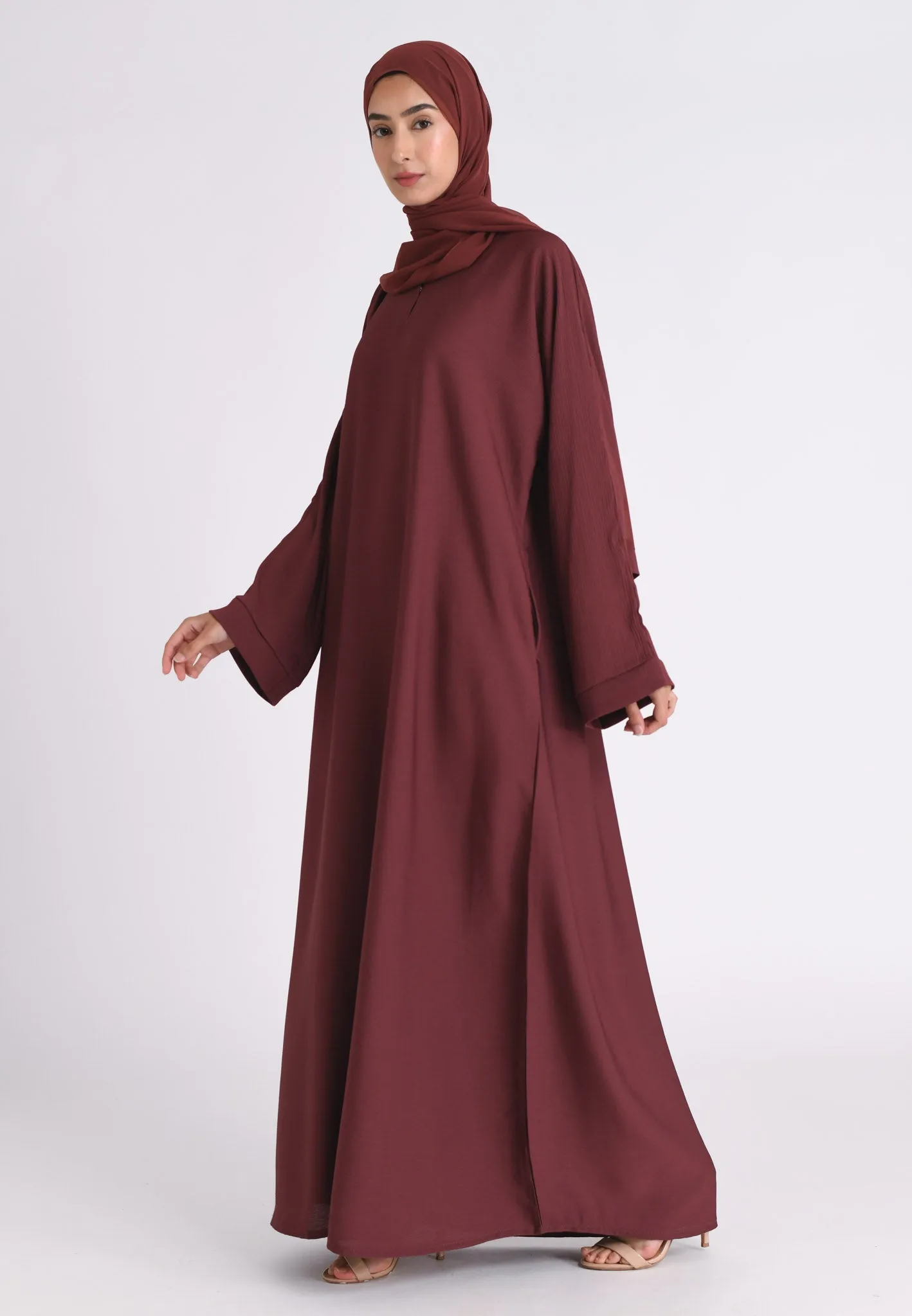 Dusty Mauve Textured Abaya With Zip Pockets (Premium)