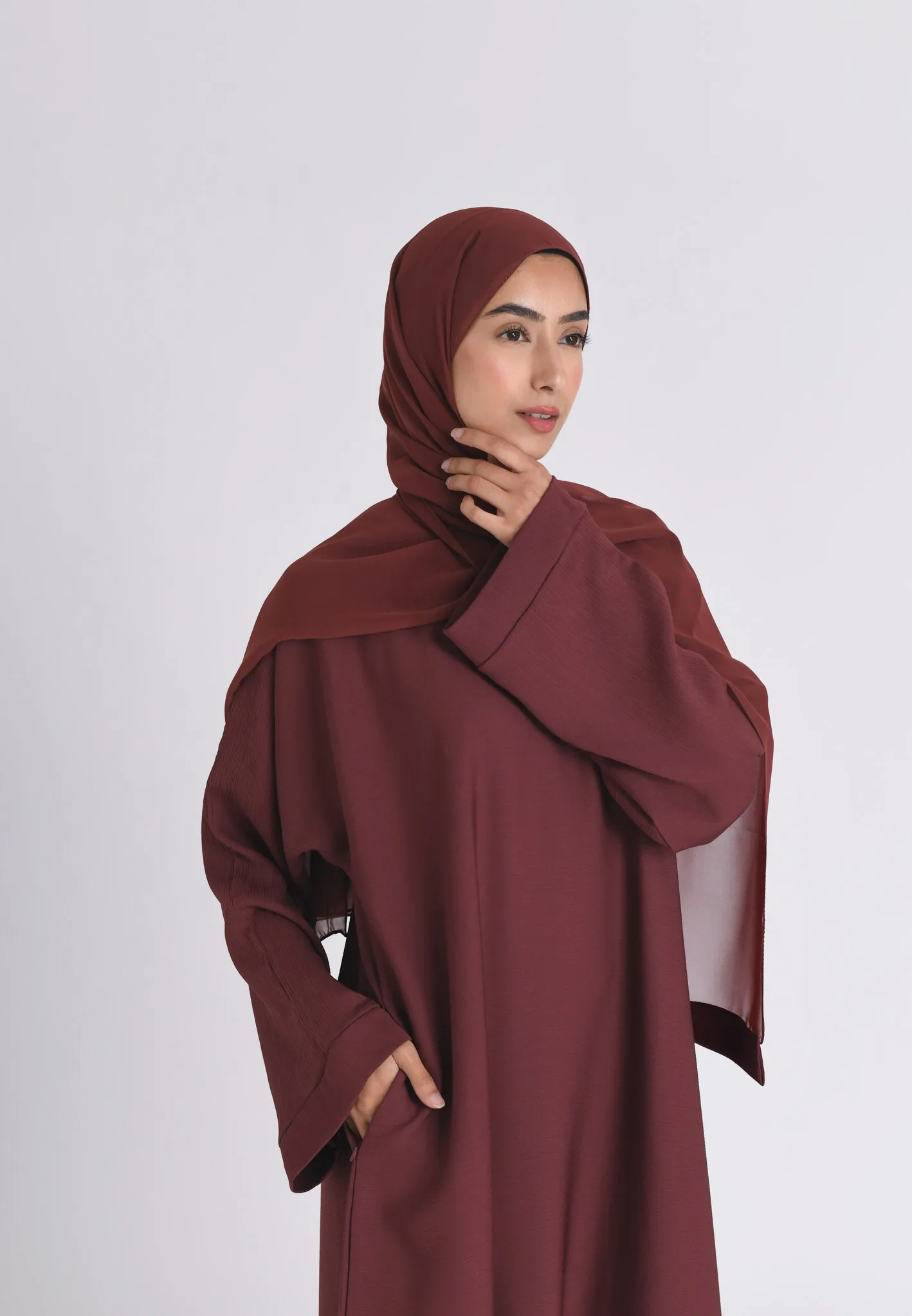 Dusty Mauve Textured Abaya With Zip Pockets (Premium)