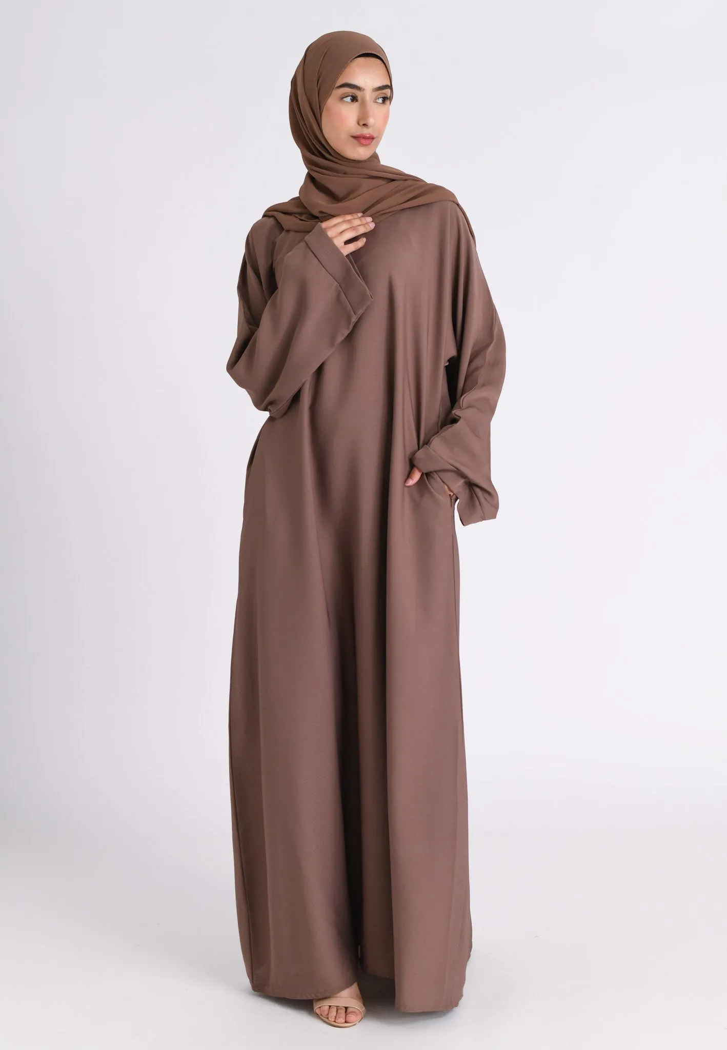 Dusty Mink Textured Abaya with Zip Pockets (Premium)