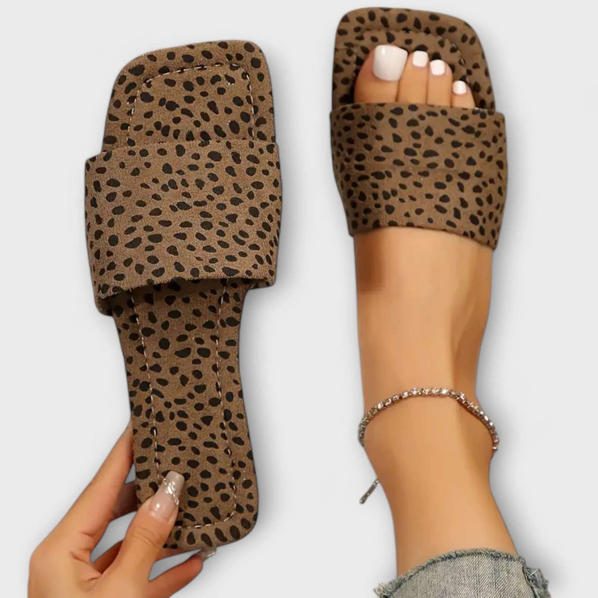 Gianna | Leopard Print Flat Slippers