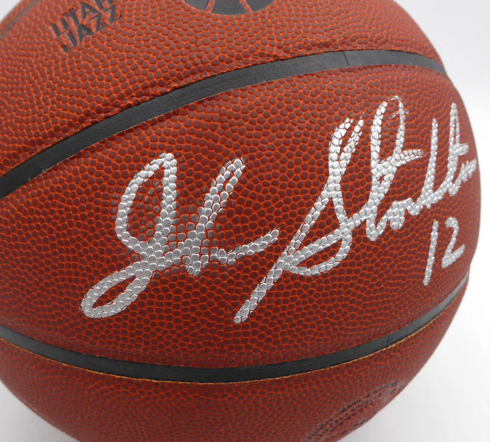 John Stockton Autographed Basketball Utah Jazz (Smudged) Beckett QR #1W271700