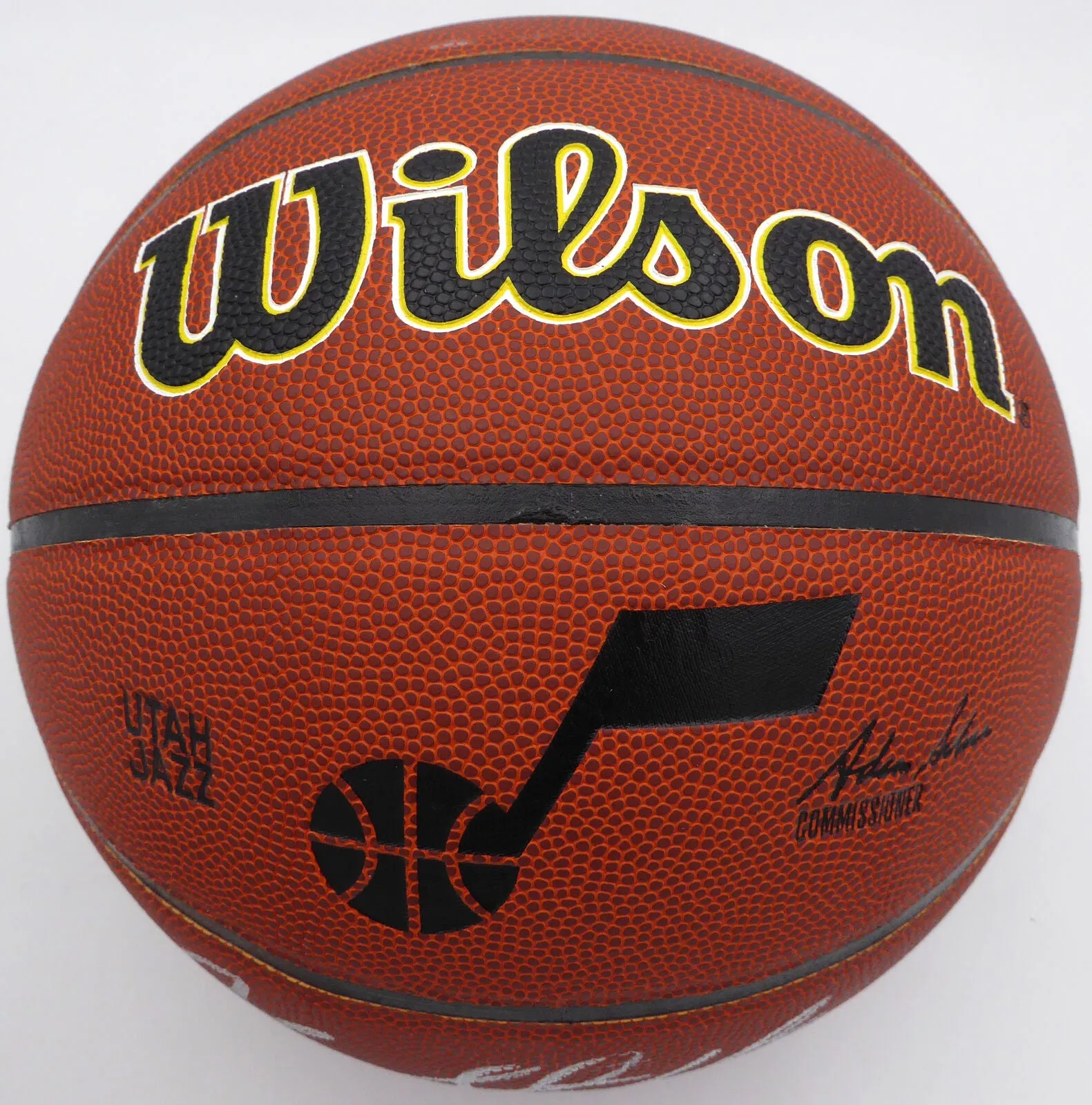 John Stockton Autographed Basketball Utah Jazz (Smudged) Beckett QR #1W271700