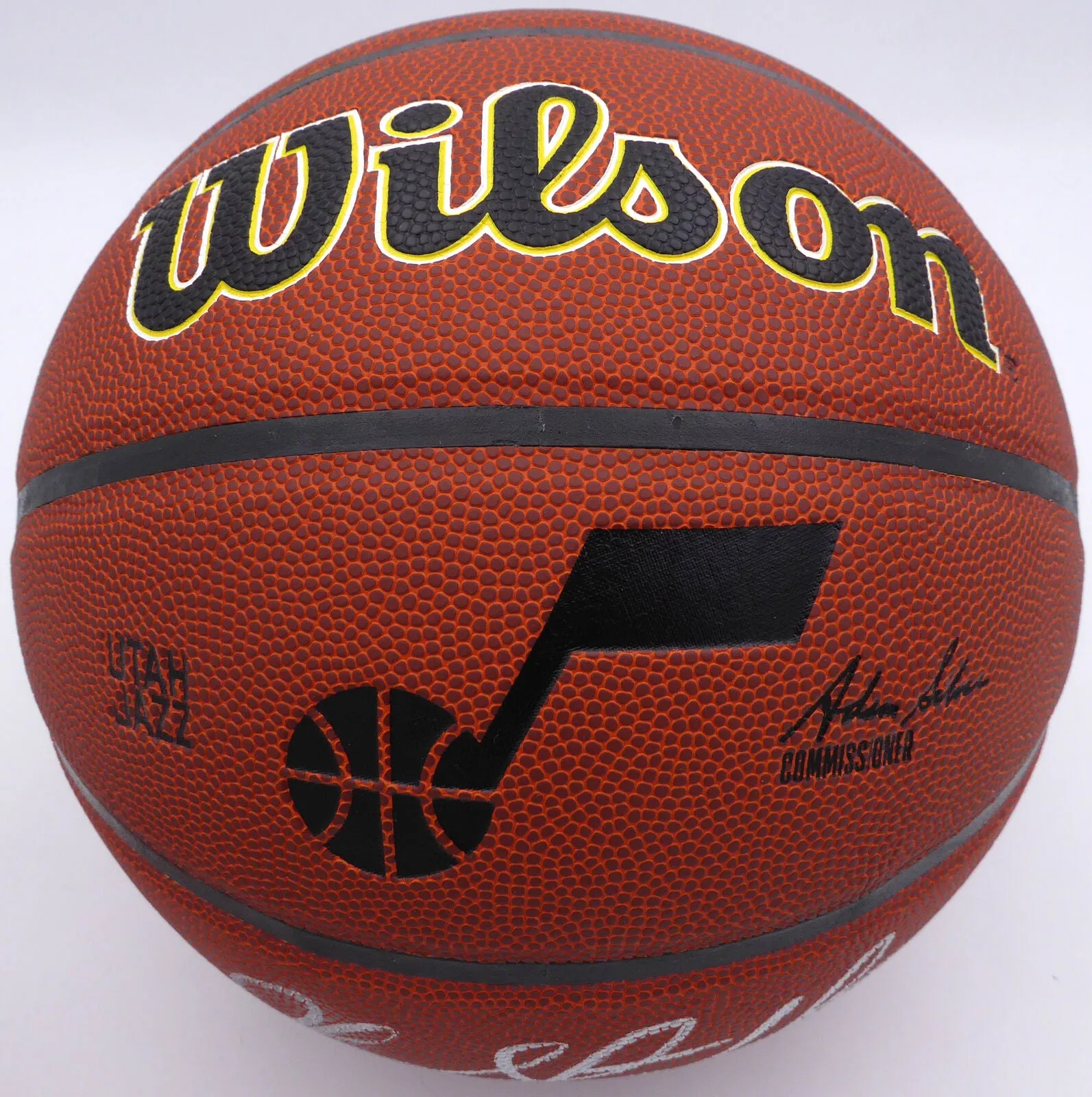 John Stockton Autographed Basketball Utah Jazz (Smudged) Beckett QR #1W271705