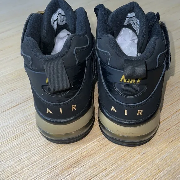 Nike Air Force Max CB Black Metallic Gold Size 9