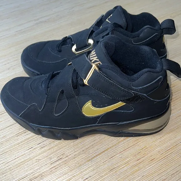 Nike Air Force Max CB Black Metallic Gold Size 9