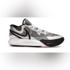 Nike Kyrie 8White Black