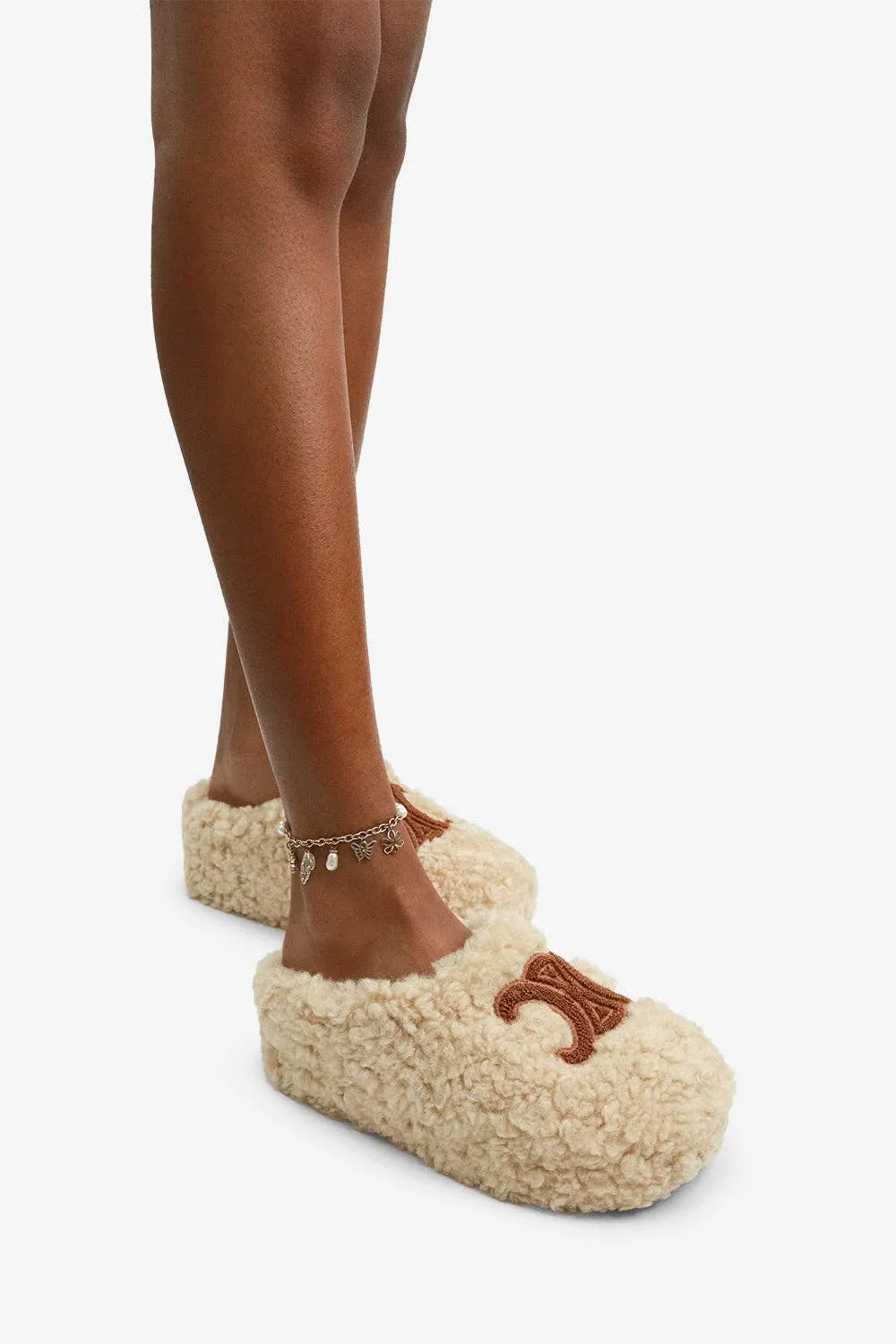 Saskia Sherpa Slippers