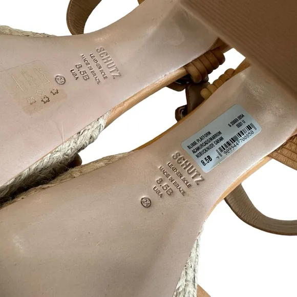 Schutz Blisse Nubuck Platform Sandals in Nude Caramel Size 8.5B