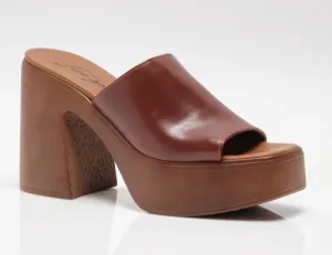 Slip On Sculpted Platform Heel