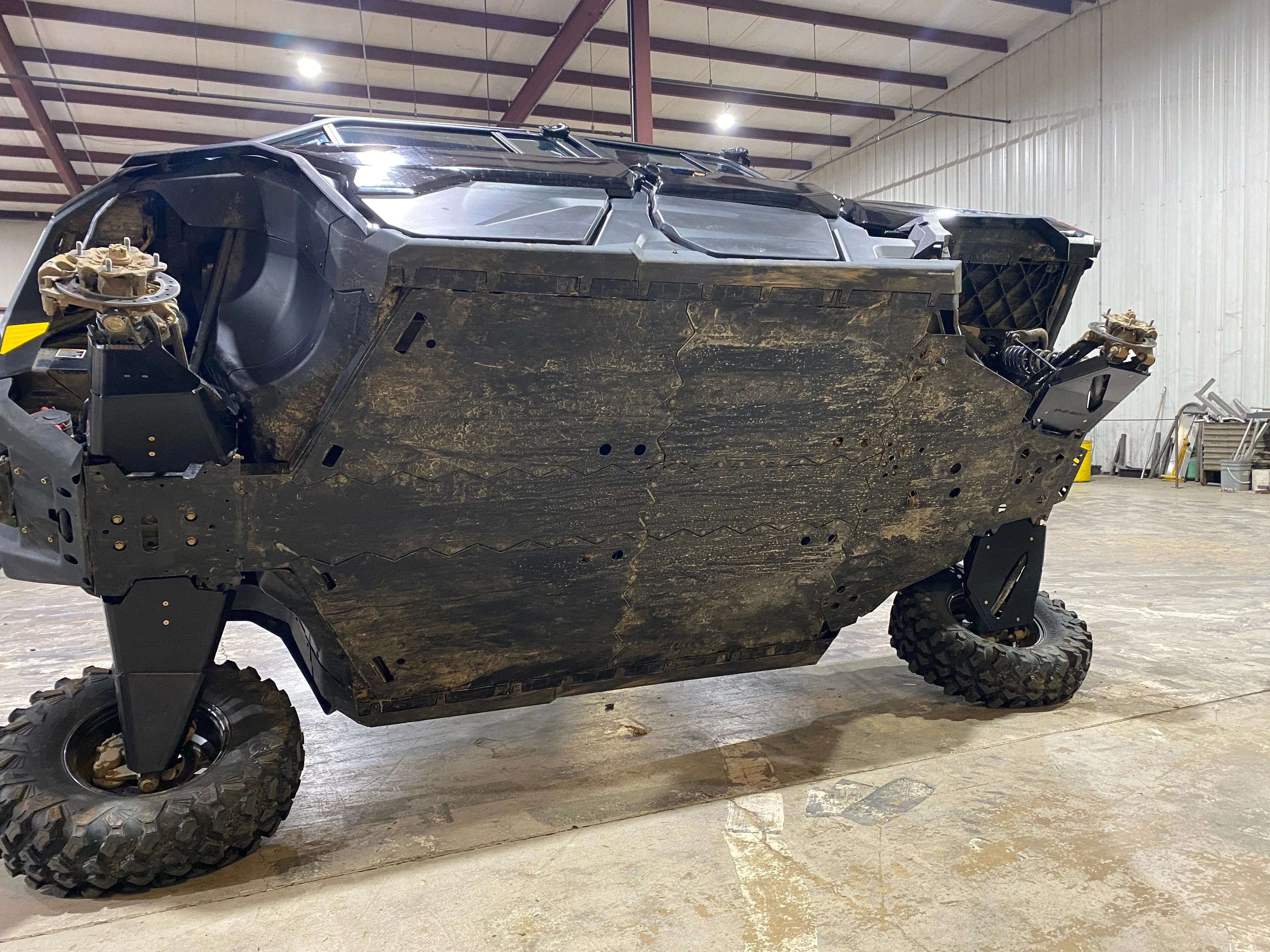 Trail Armor Can Am Defender Pro Lonestar, Can Am Defender X MR, Defender Max X MR, Defender DPS Cab, Defender Limited, Defender Max Limited, Defender Pro Limited, Defender Max Lonestar Cab iMpact A-Arm guards for FACTORY ARCHED A-ARMS