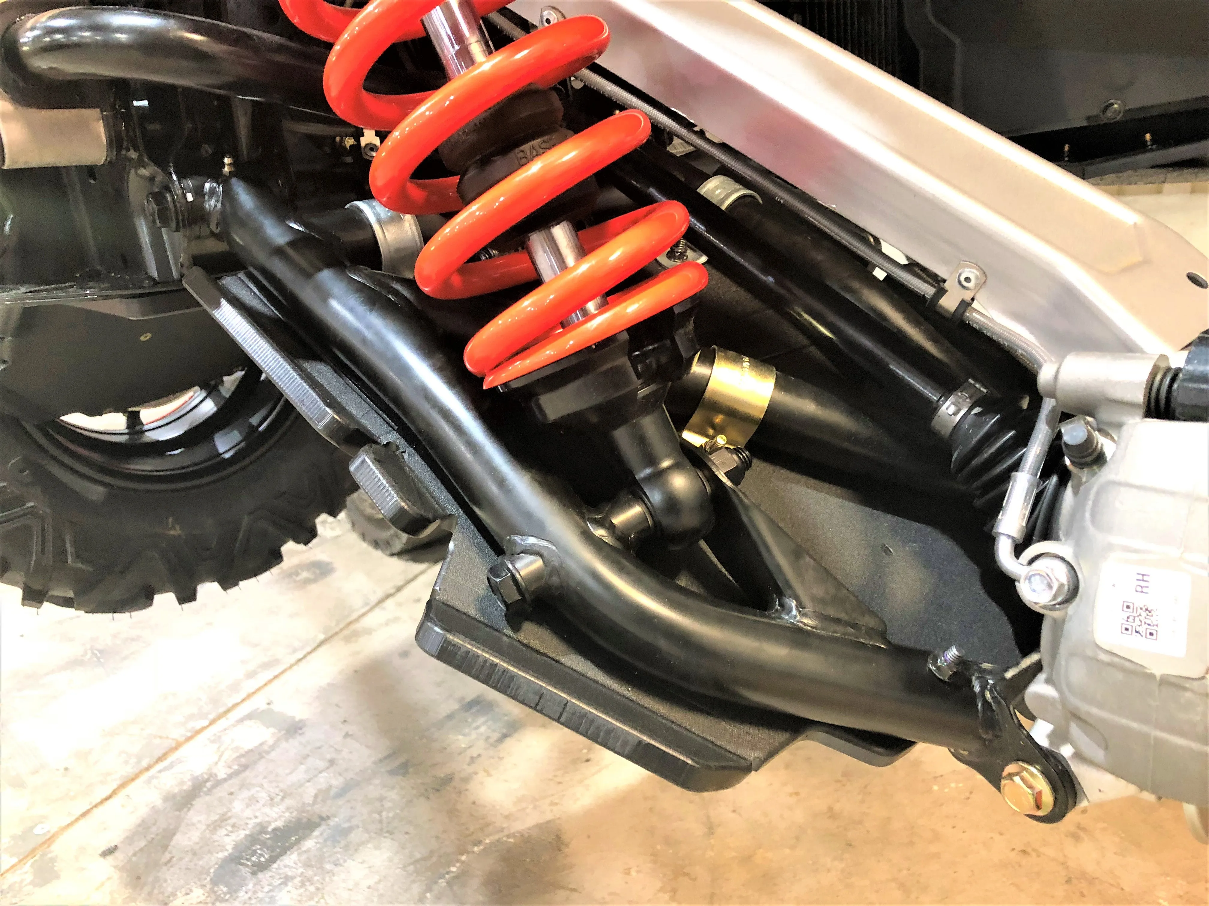 Trail Armor Can Am Maverick Sport X XC, Maverick Sport X MR, Maverick Sport X RC, Commander XT, Commander Max XT, Commander XT-P, Commander X MR and Commander Max XT-P  iMpact A-Arm Guards iMpact A-Arm Guards