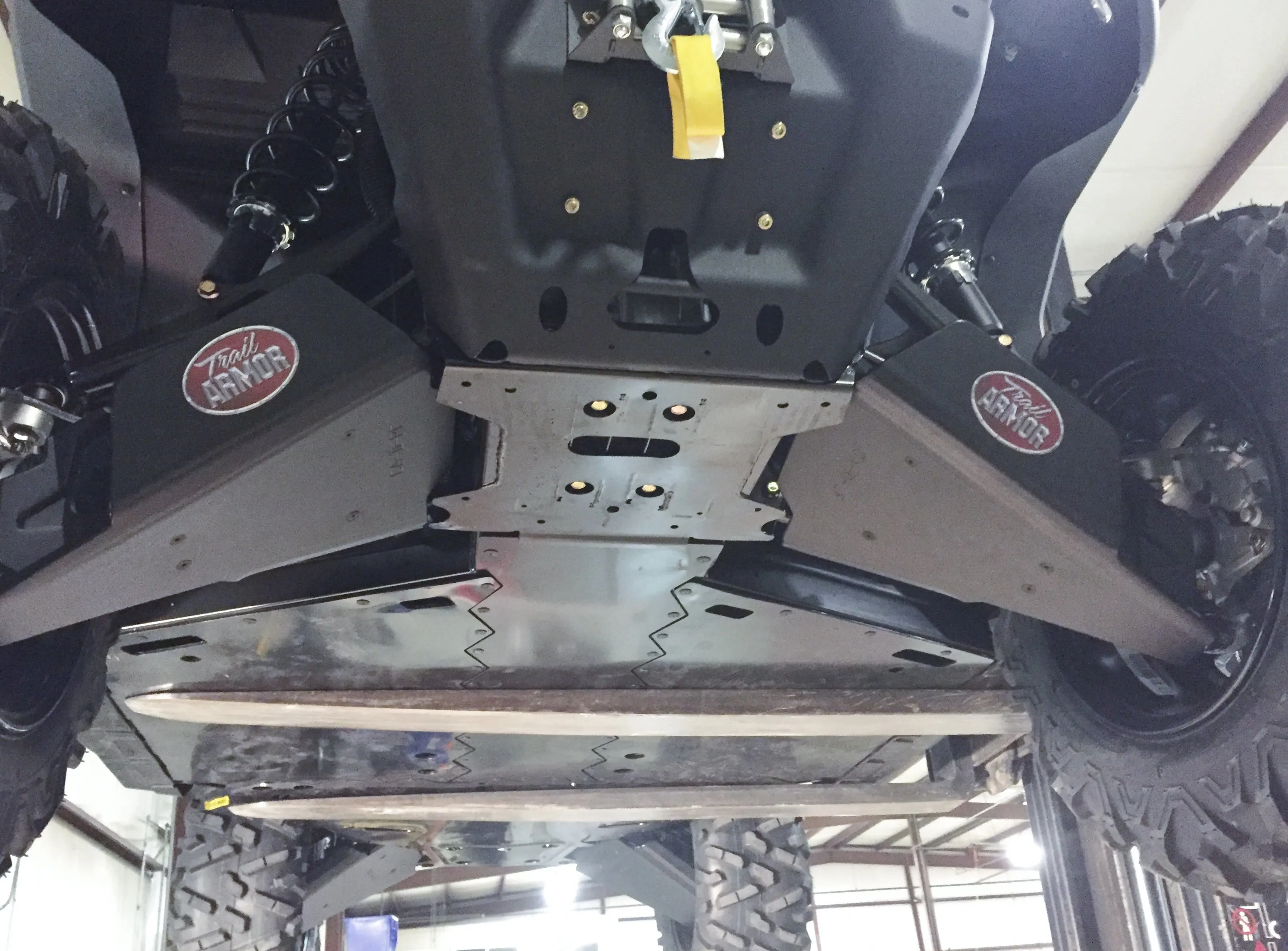 Trail Armor CanAm Defender HD5, Defender HD7, Defender HD8, Defender HD9, Defender DPS HD10, Defender Max HD7, Defender Max HD8, Denfender Max HD9, Defender Max HD10 iMpact A-Arm Guards