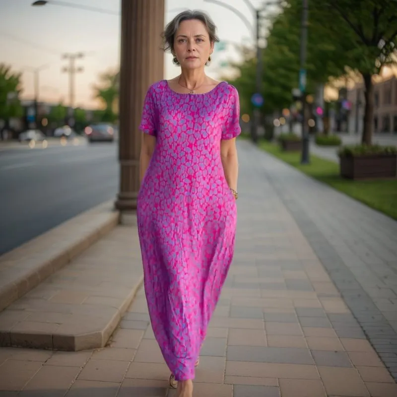 Unaí | Stylish  Dress with Vibrant Print
