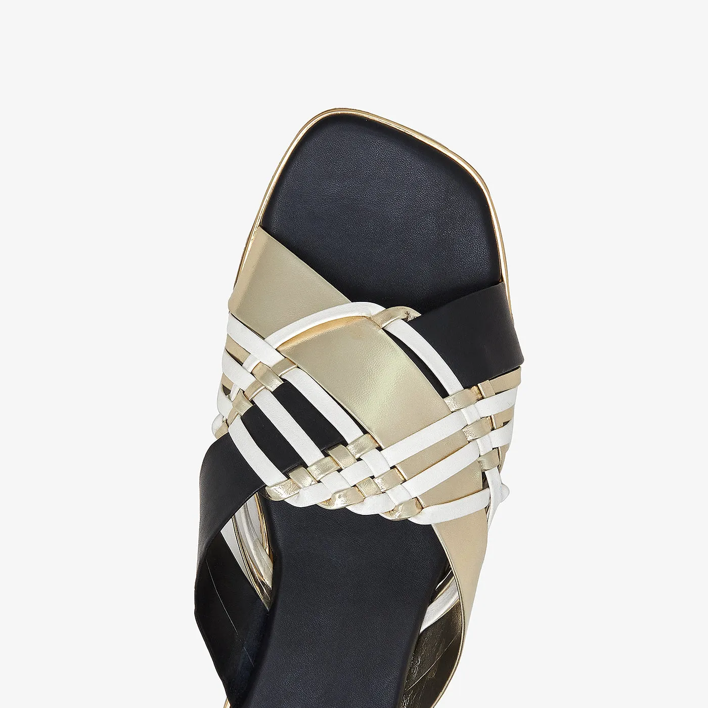 Weaved Chappals