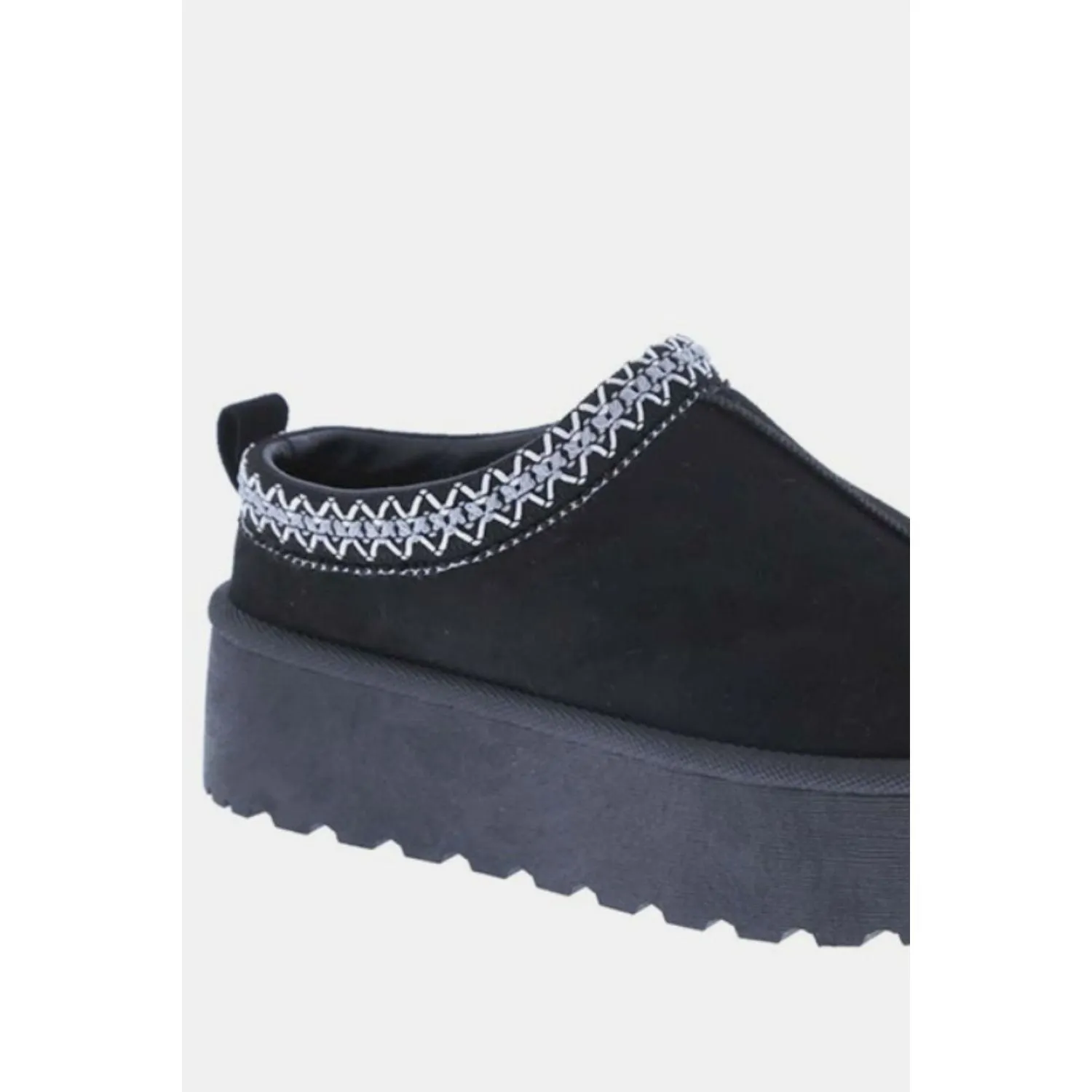 Weeboo Platform Embroidered Trim Slip-On Boots