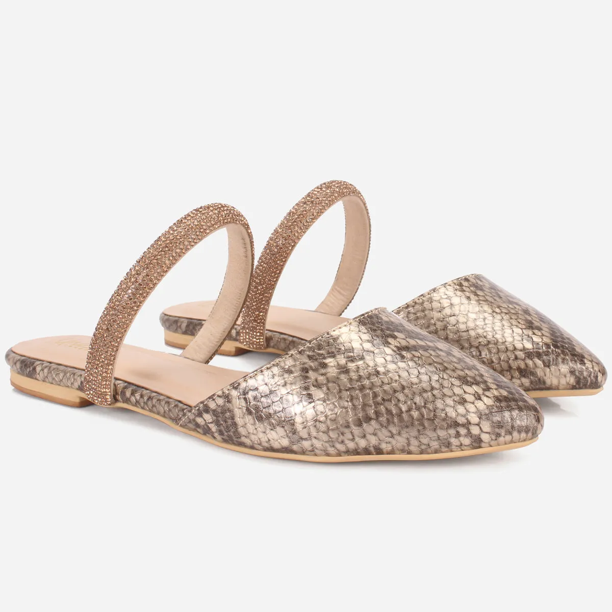 Women "SURI" Summer Decorated Flat Shoes